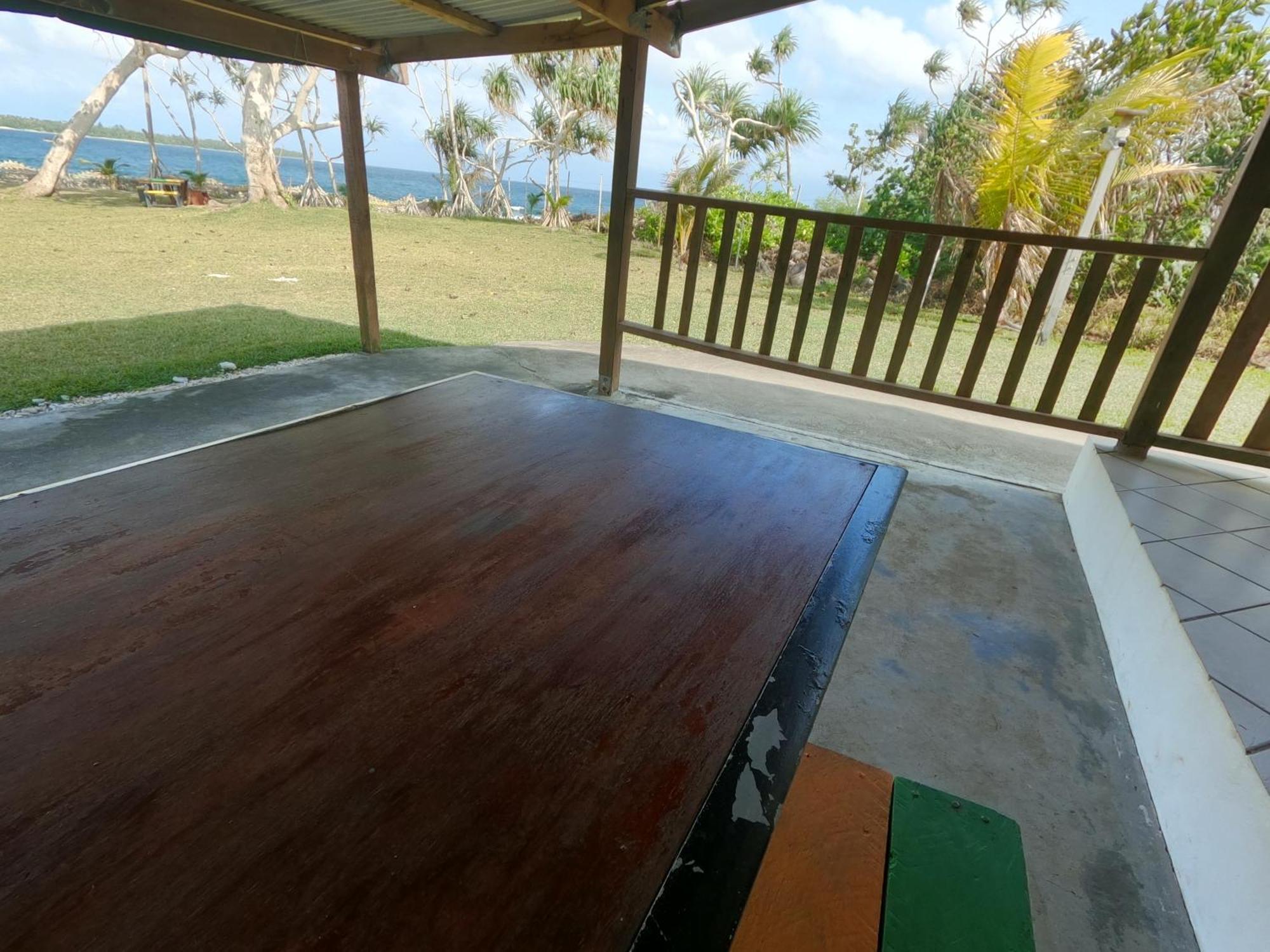Bluepango Guest House Port Vila Exteriör bild