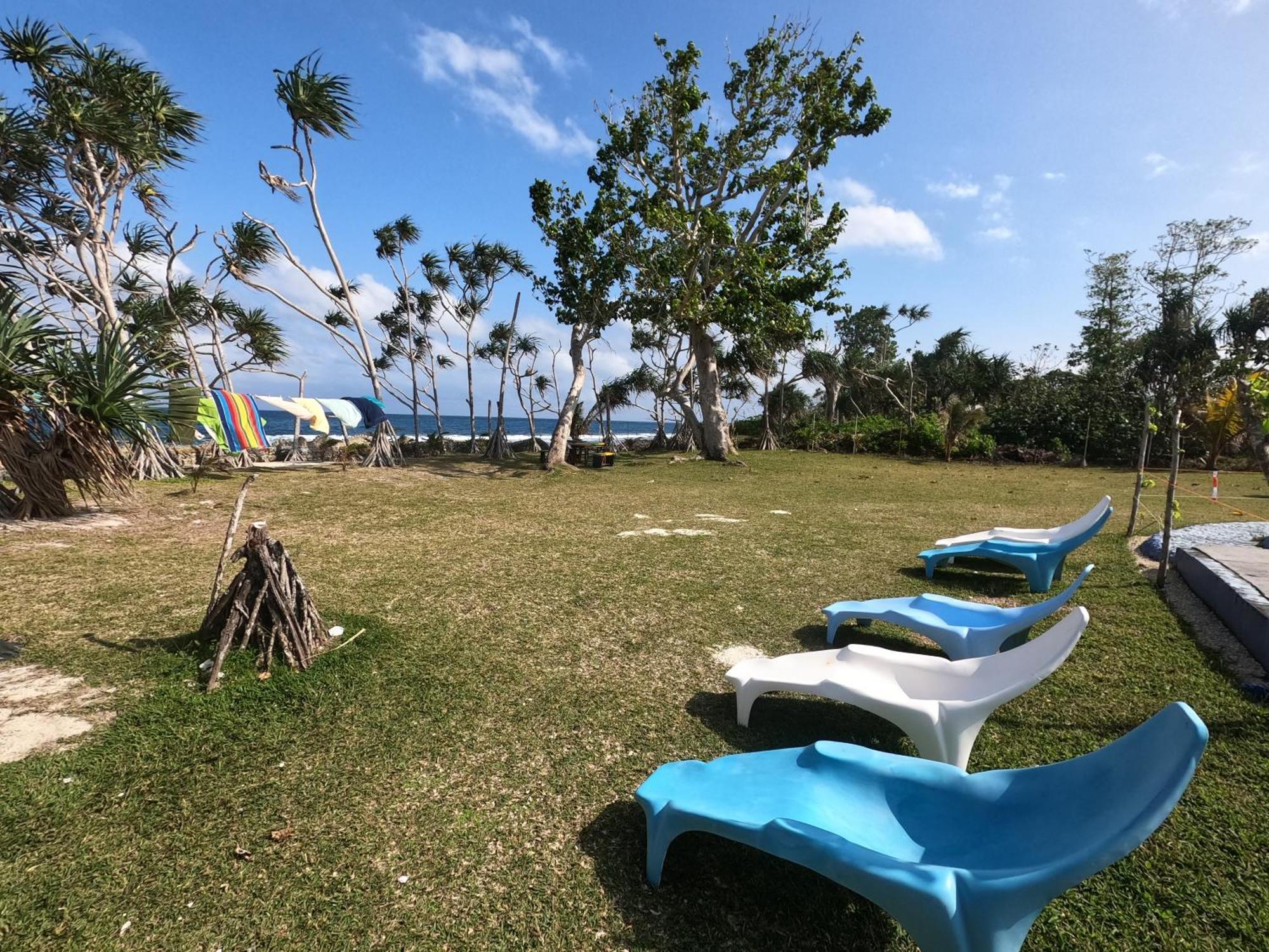 Bluepango Guest House Port Vila Exteriör bild