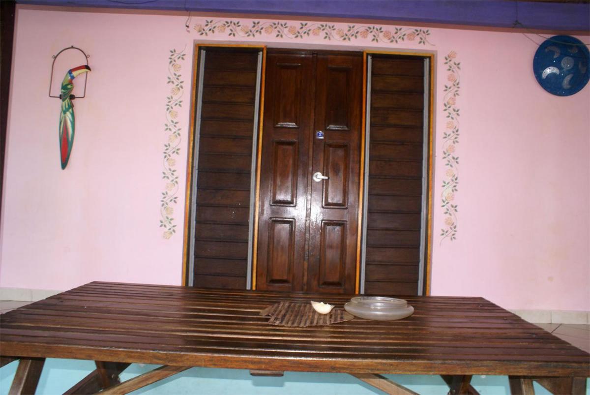 Bluepango Guest House Port Vila Rum bild